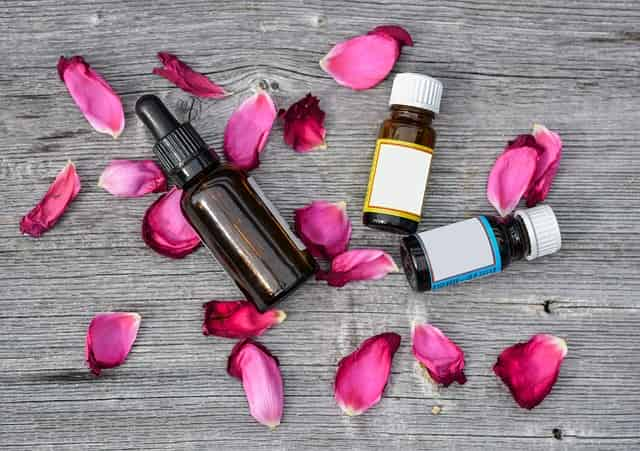 differences between fragrance oils Vs essential oils