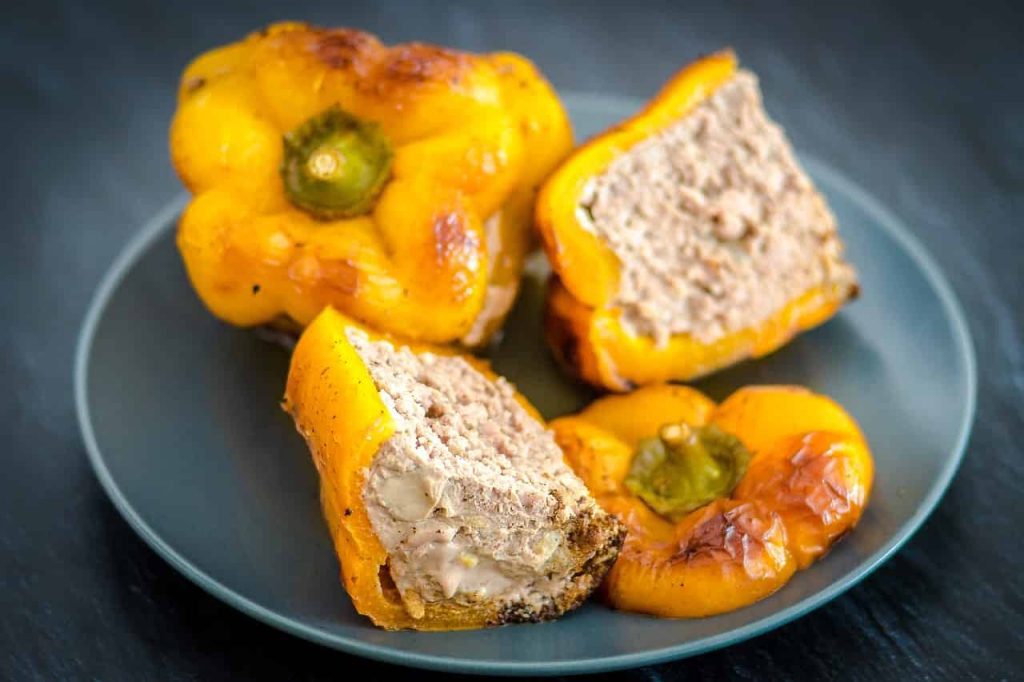 Mediterranean Stuffed Bell Peppers