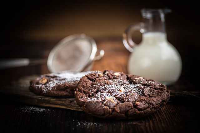 Peppermint Chocolate Fat Bombs