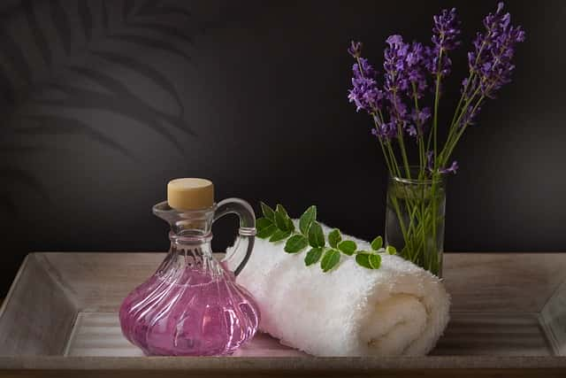 Lavender Oil - Essential Oils for Beginners