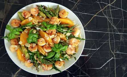 Lemon Garlic Butter Shrimp and Asparagus